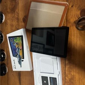 10.4-Inch Black Tablet